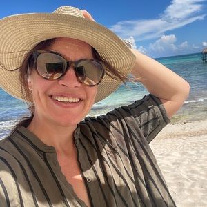 Meet your Posher, Keiko